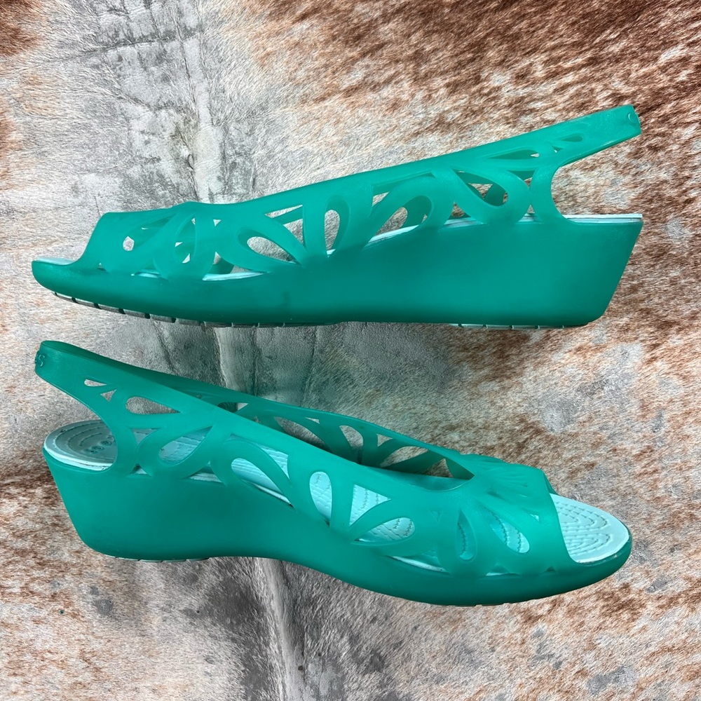 Crocs Womens Adrina III Mini Wedge Sandal Shoes, Tropical Teal/Ice Blue, US 11